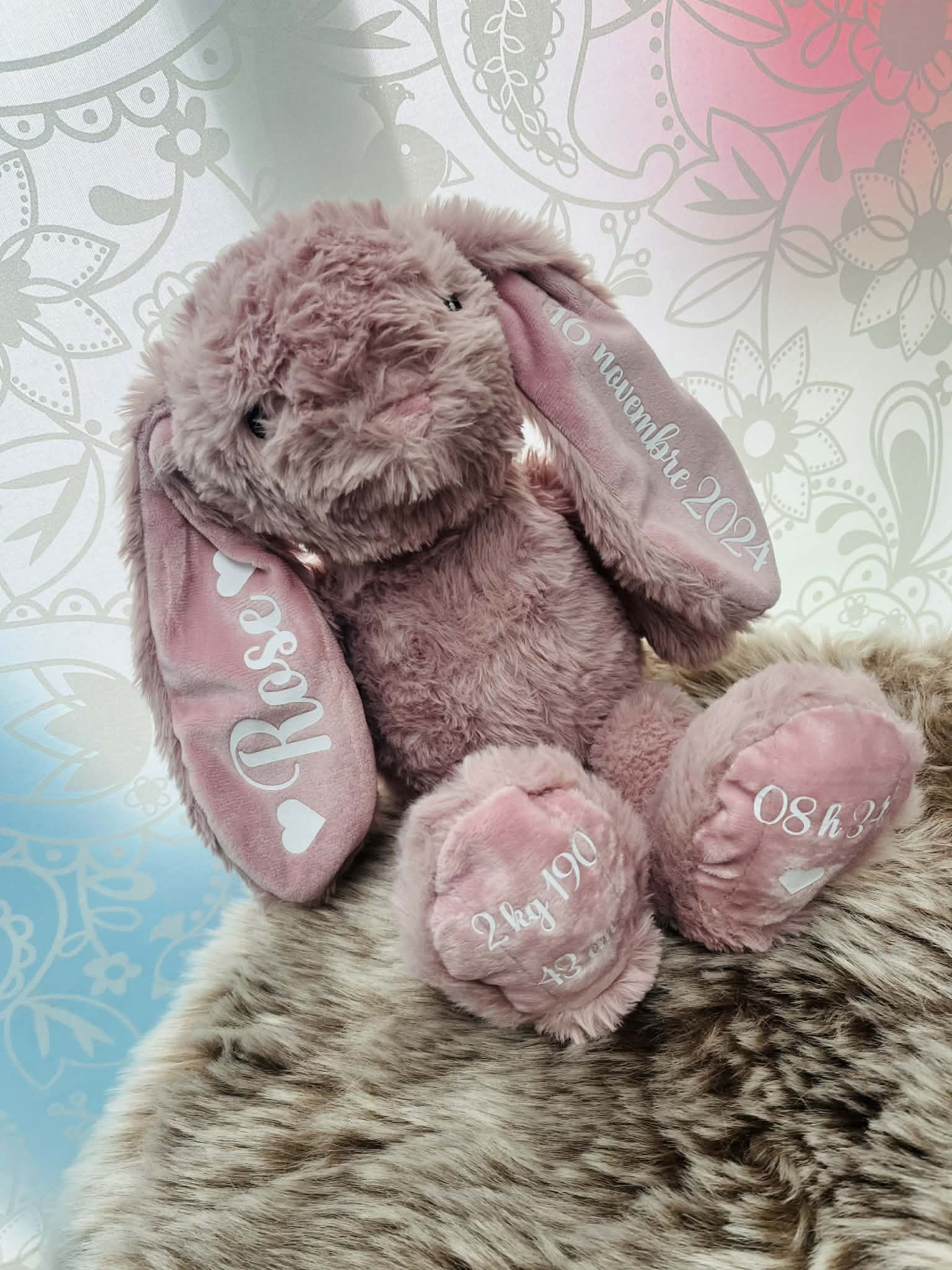 Peluche lapin 40 cm décorative et personnalisable