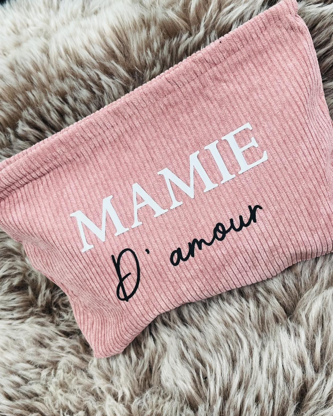 Pochette personnalisable grand format (20 × 12 cm) ✨