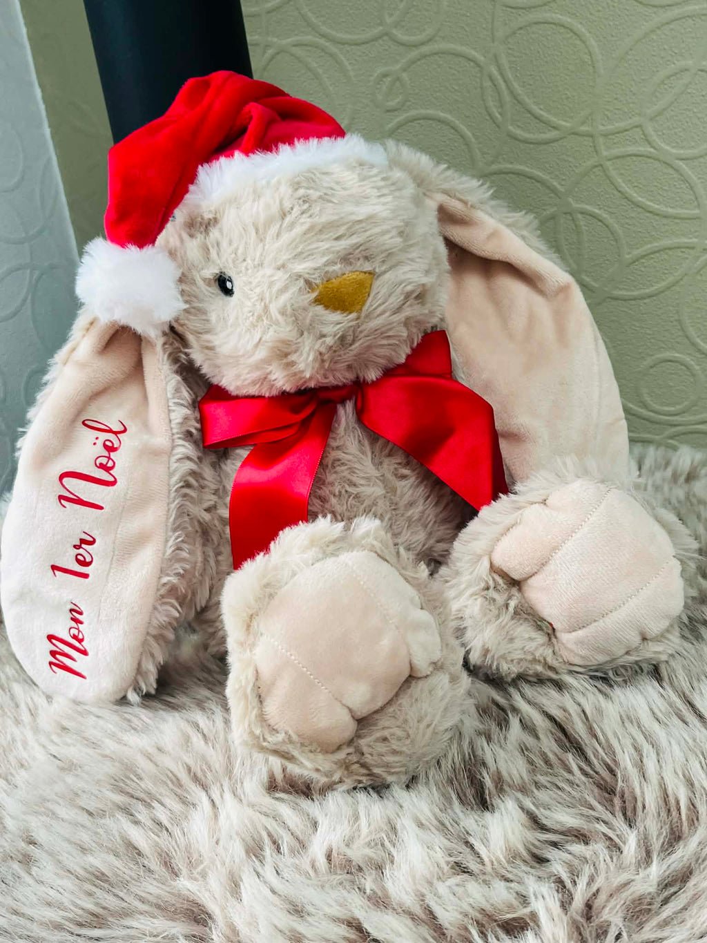 🎄 Peluche de Noël personnalisée – Lapin