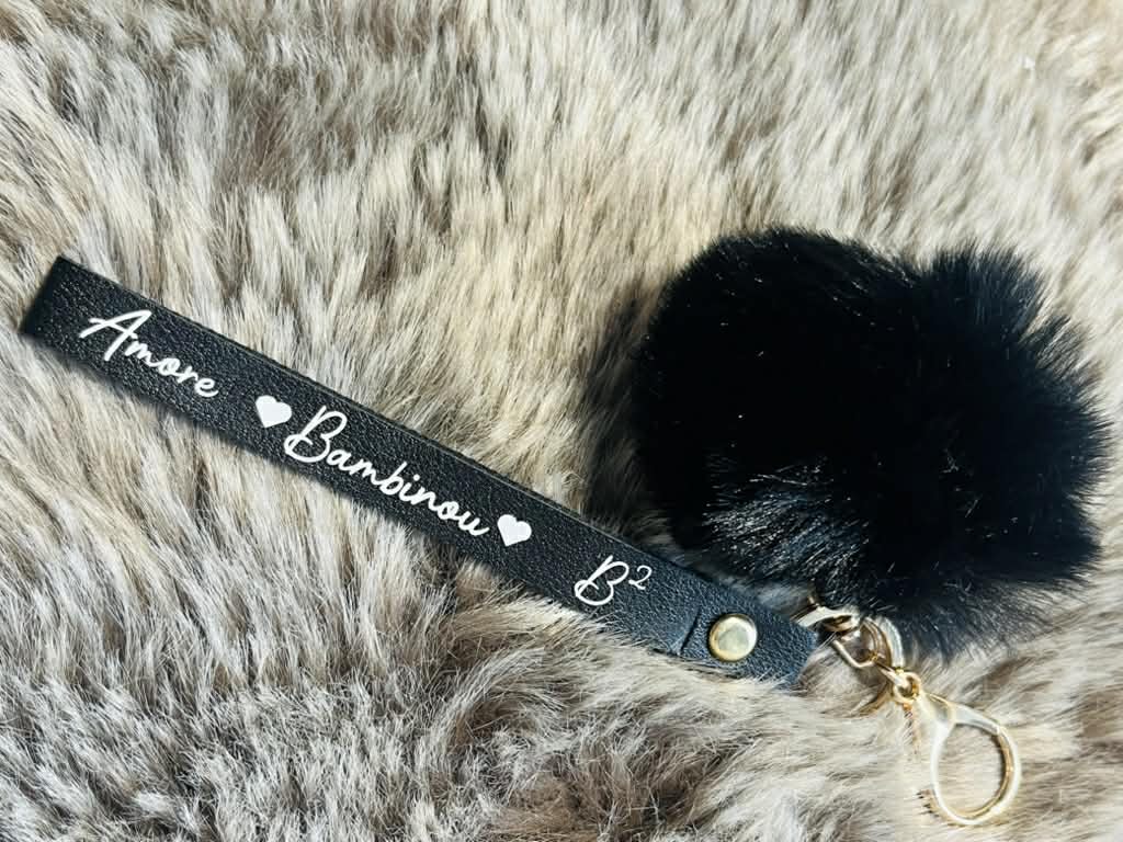 Porte-clé lanière noir avec pompon – personnalisabl