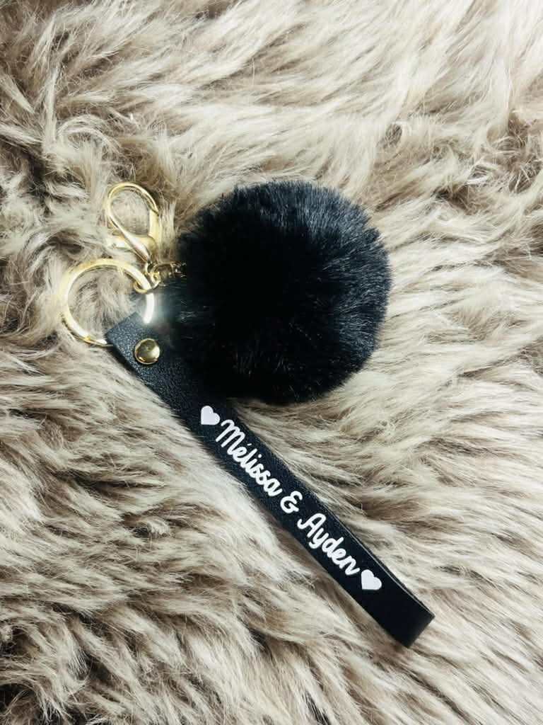 Porte-clé lanière noir avec pompon – personnalisabl