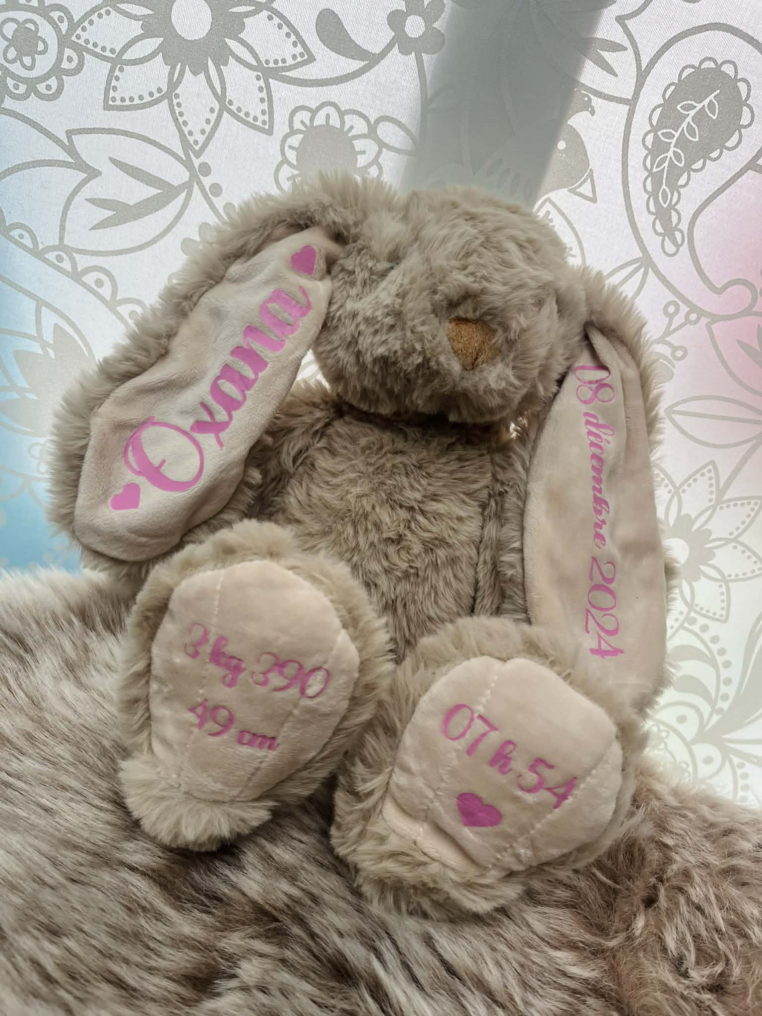 Peluche lapin 40 cm décorative et personnalisable