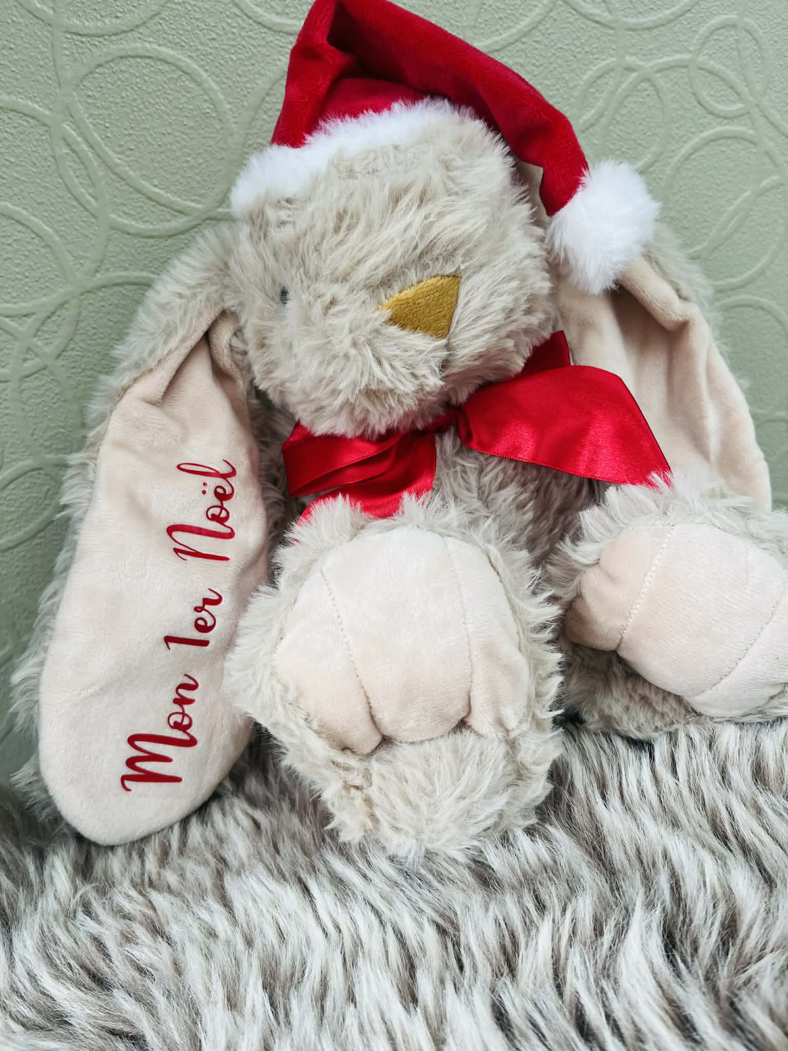 🎄 Peluche de Noël personnalisée – Lapin